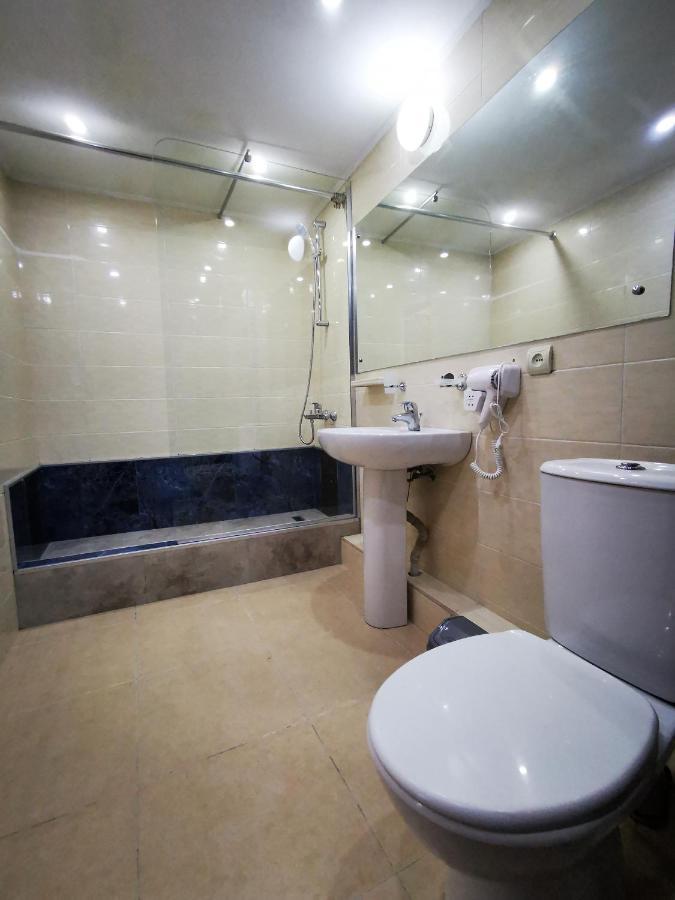 Pino Vere Palace Hotel Τυφλίδα Εξωτερικό φωτογραφία