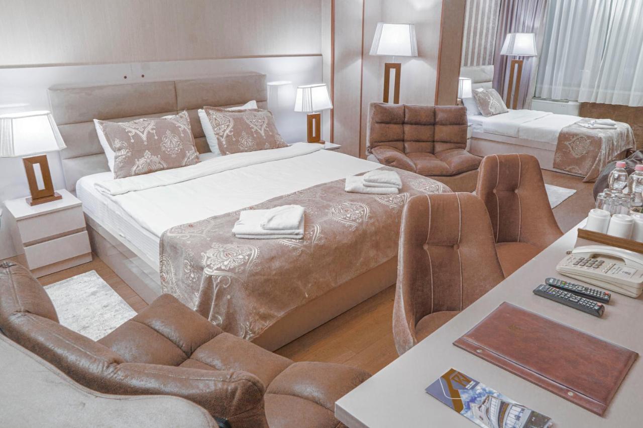 Pino Vere Palace Hotel Τυφλίδα Εξωτερικό φωτογραφία